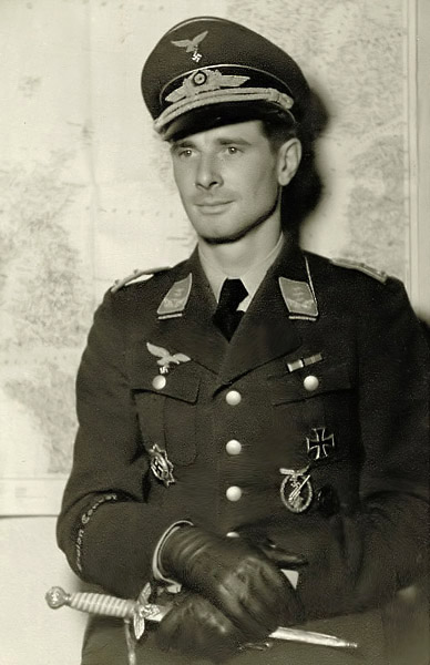 Flak badge in wear